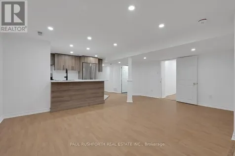 668 Fraser Avenue Ottawa ON K2A 2R8