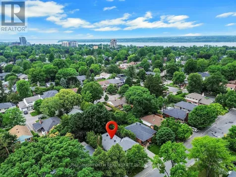 668 Fraser Avenue Ottawa ON K2A 2R8