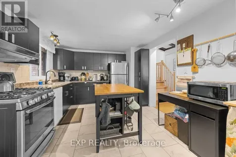 396 Hatfield Crescent Ottawa ON K1E 1M8