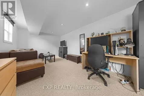 396 Hatfield Crescent Ottawa ON K1E 1M8