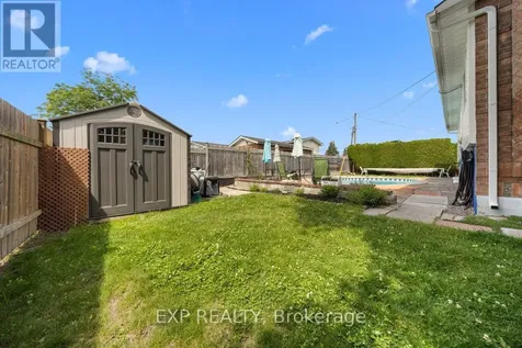 396 Hatfield Crescent Ottawa ON K1E 1M8