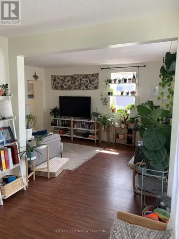 279 St Andrew Street Ottawa ON K1N 5G8