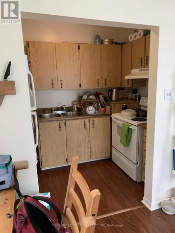 279 St Andrew Street Ottawa ON K1N 5G8