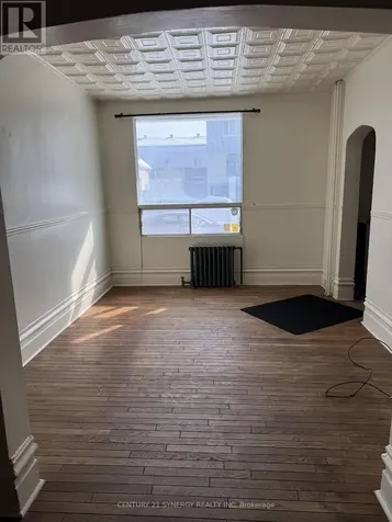 279 St Andrew Street Ottawa ON K1N 5G8