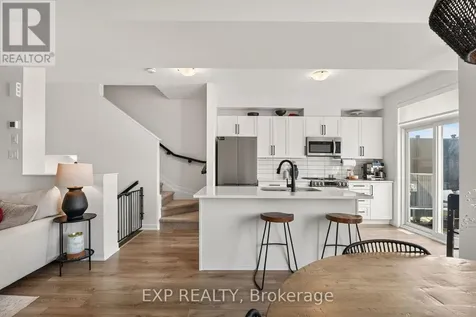 532 Aglish Mews Ottawa ON K2J 6Y2