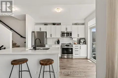 532 Aglish Mews Ottawa ON K2J 6Y2