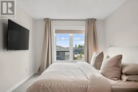 532 Aglish Mews Ottawa ON K2J 6Y2