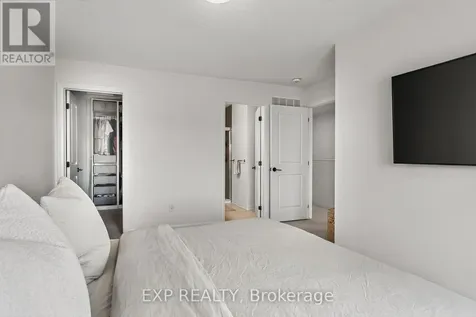 532 Aglish Mews Ottawa ON K2J 6Y2