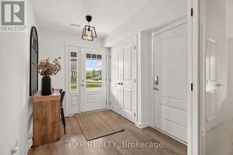 532 Aglish Mews Ottawa ON K2J 6Y2
