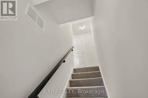 532 Aglish Mews Ottawa ON K2J 6Y2