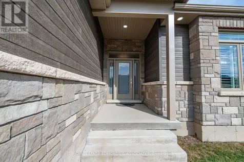517 Sydenham Street Pembroke ON K8A 8K5
