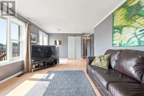 41 Meadowbrook Drive Laurentian Valley ON K8A 7C2