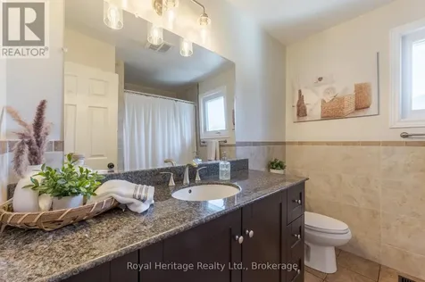 25 Hewson Drive Port Hope ON L1A 4C8