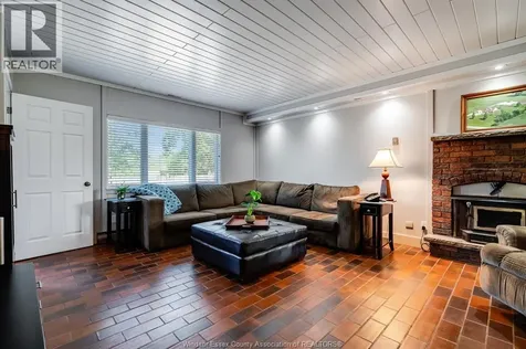 383 South Talbot Road Kingsville ON N8M 2X5