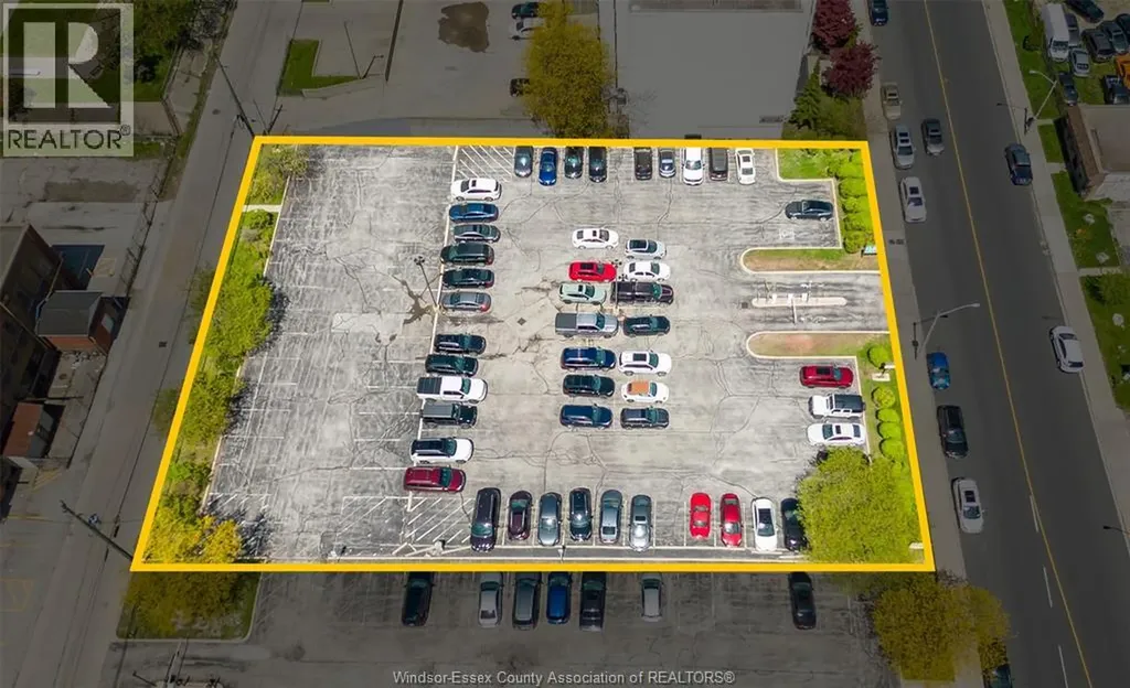 951 Goyeau Street Windsor ON N9A 1E1