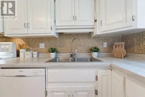 85 Barrie Street Cambridge ON N1S 3B1
