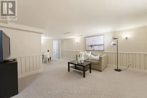 85 Barrie Street Cambridge ON N1S 3B1