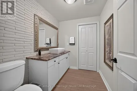25 Harvey Street Tillsonburg ON N4G 3J7