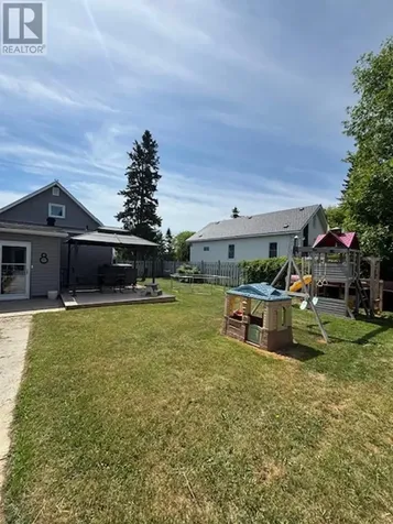 8 Ruttan Street Thunder Bay ON P7A 5C3