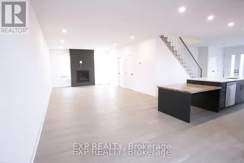 62 Columbus Avenue Ottawa ON K1K 1R3