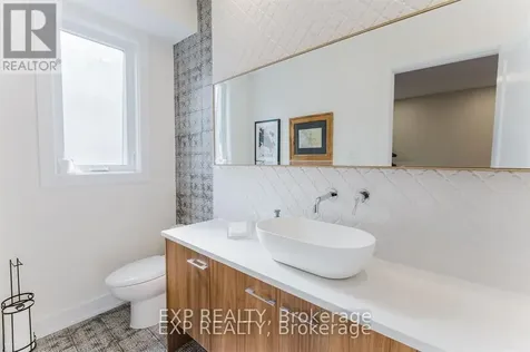 62 Columbus Avenue Ottawa ON K1K 1R3