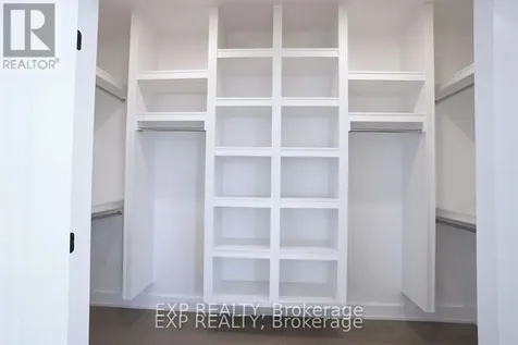 62 Columbus Avenue Ottawa ON K1K 1R3