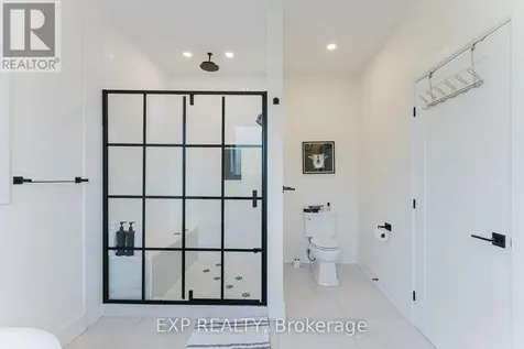 62 Columbus Avenue Ottawa ON K1K 1R3