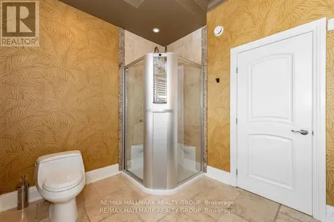 5800 Queenscourt Crescent Ottawa ON K4M 1K3