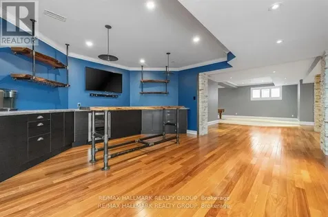 5800 Queenscourt Crescent Ottawa ON K4M 1K3