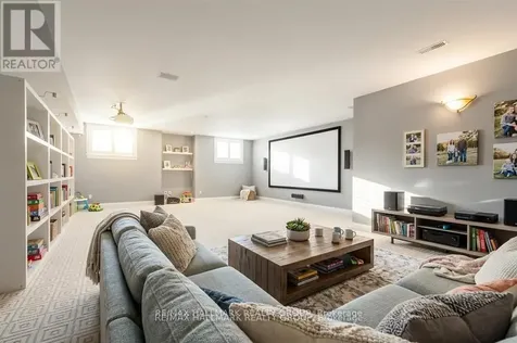 5800 Queenscourt Crescent Ottawa ON K4M 1K3