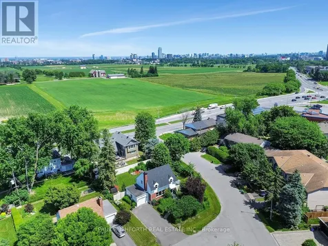 143 Wilshire Avenue Ottawa ON K2C 0E6