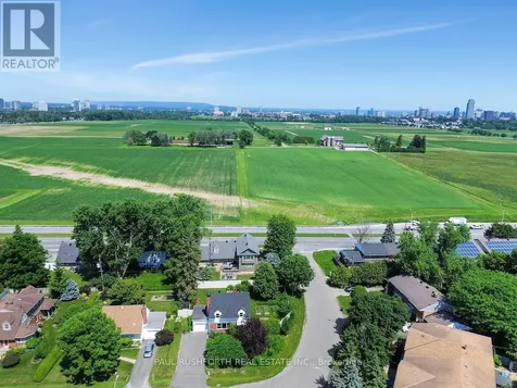 143 Wilshire Avenue Ottawa ON K2C 0E6