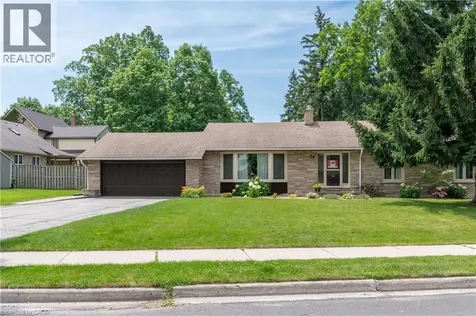 74 Pine Street Aylmer ON N5H 1P3