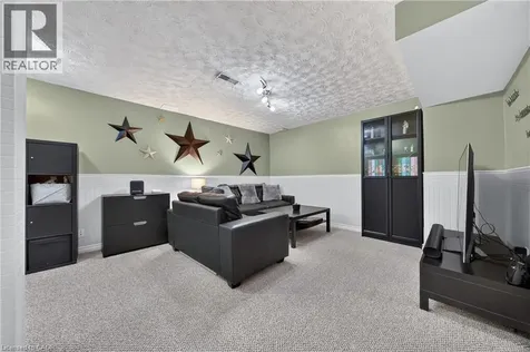 129 Victoria Road North Guelph ON N1E 6V3