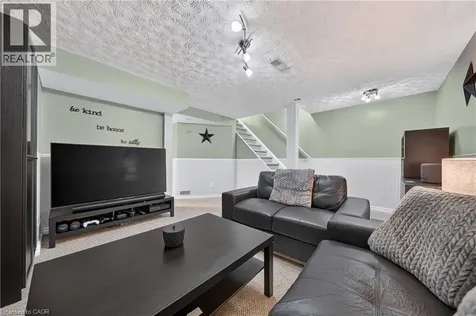 129 Victoria Road North Guelph ON N1E 6V3
