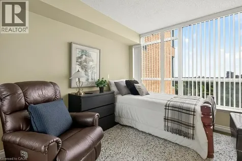 1276 Maple Crossing Boulevard Burlington ON L7S 2J9
