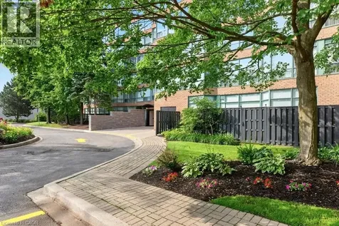 1276 Maple Crossing Boulevard Burlington ON L7S 2J9