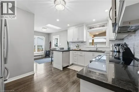 473 Mohawk Road West Hamilton ON L9C 1X3