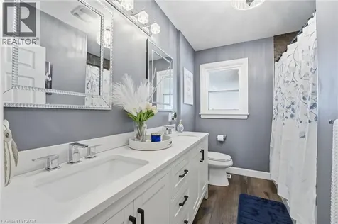 473 Mohawk Road West Hamilton ON L9C 1X3