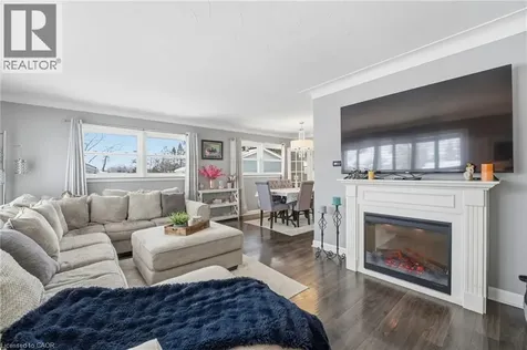 473 Mohawk Road West Hamilton ON L9C 1X3