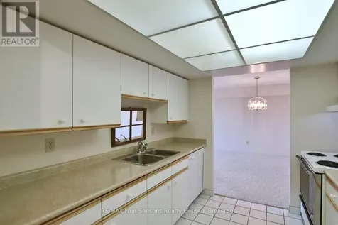 172 Eighth Street Collingwood ON L9Y 4T2