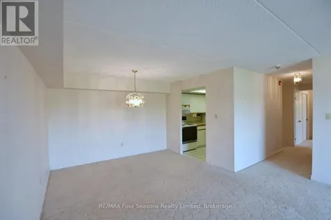 172 Eighth Street Collingwood ON L9Y 4T2