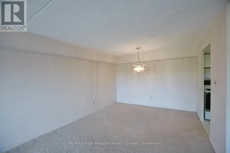 172 Eighth Street Collingwood ON L9Y 4T2