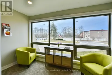 172 Eighth Street Collingwood ON L9Y 4T2