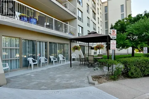 172 Eighth Street Collingwood ON L9Y 4T2