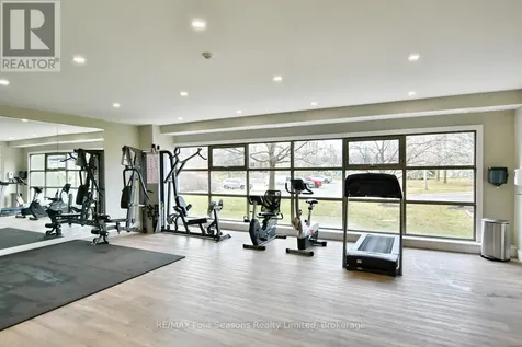 172 Eighth Street Collingwood ON L9Y 4T2