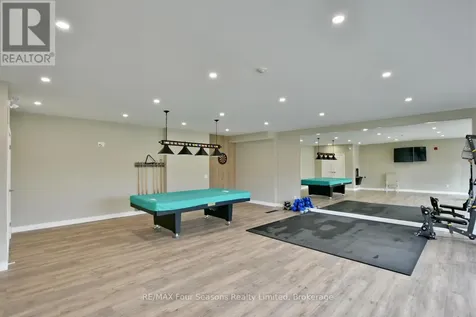 172 Eighth Street Collingwood ON L9Y 4T2