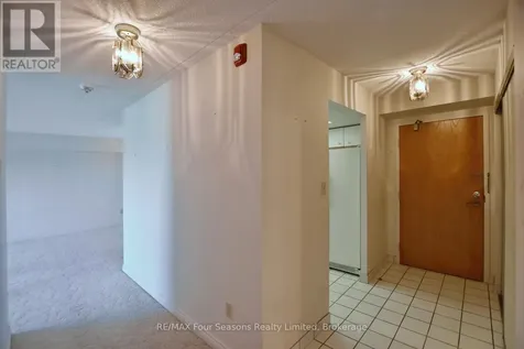 172 Eighth Street Collingwood ON L9Y 4T2