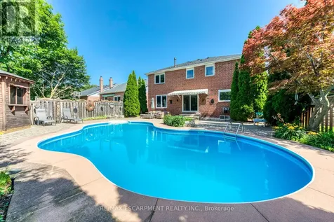 1633 Greenbriar Drive Oakville (ga Glen Abbey) ON L6M 1Y3