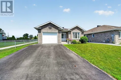 348 Glen Nora Drive Cornwall ON K6H 0A8